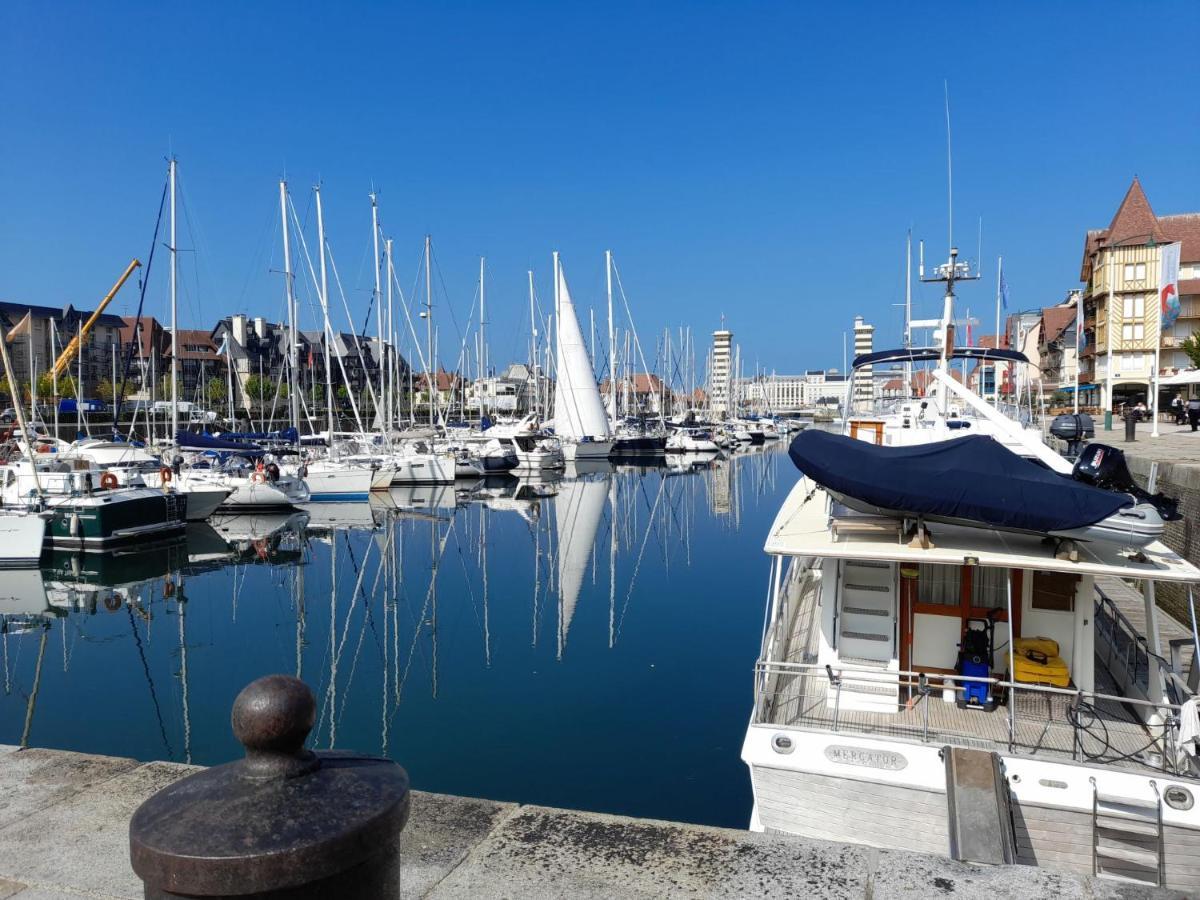 Studio Les Marinas-10 By Interhome Deauville Exterior foto